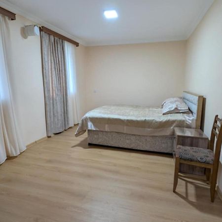 Valodia Guest House In Местия Екстериор снимка