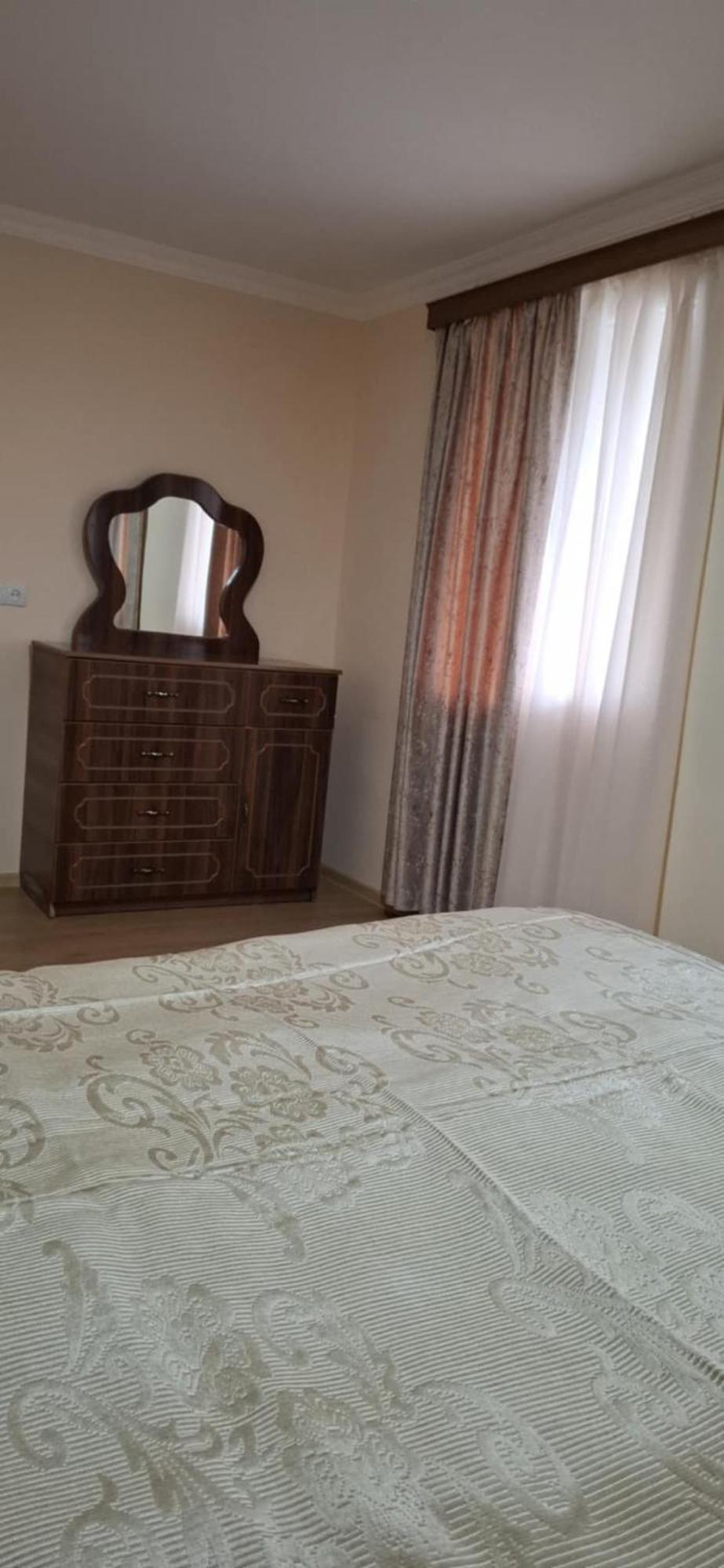 Valodia Guest House In Местия Екстериор снимка