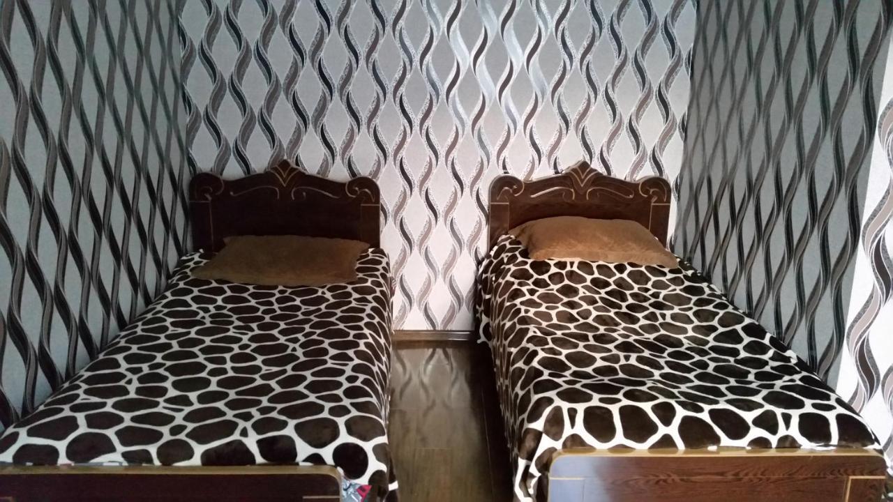 Valodia Guest House In Местия Екстериор снимка
