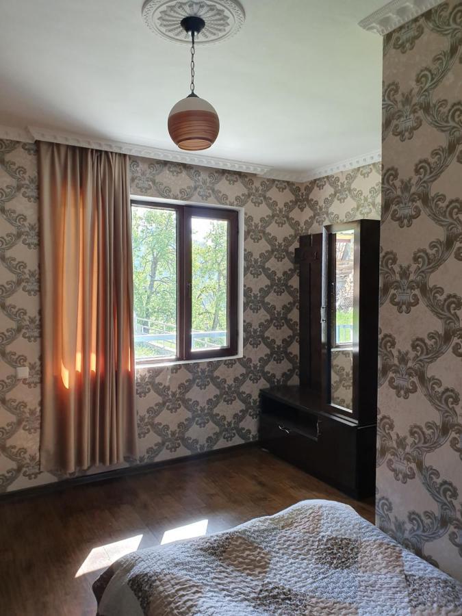 Valodia Guest House In Местия Екстериор снимка